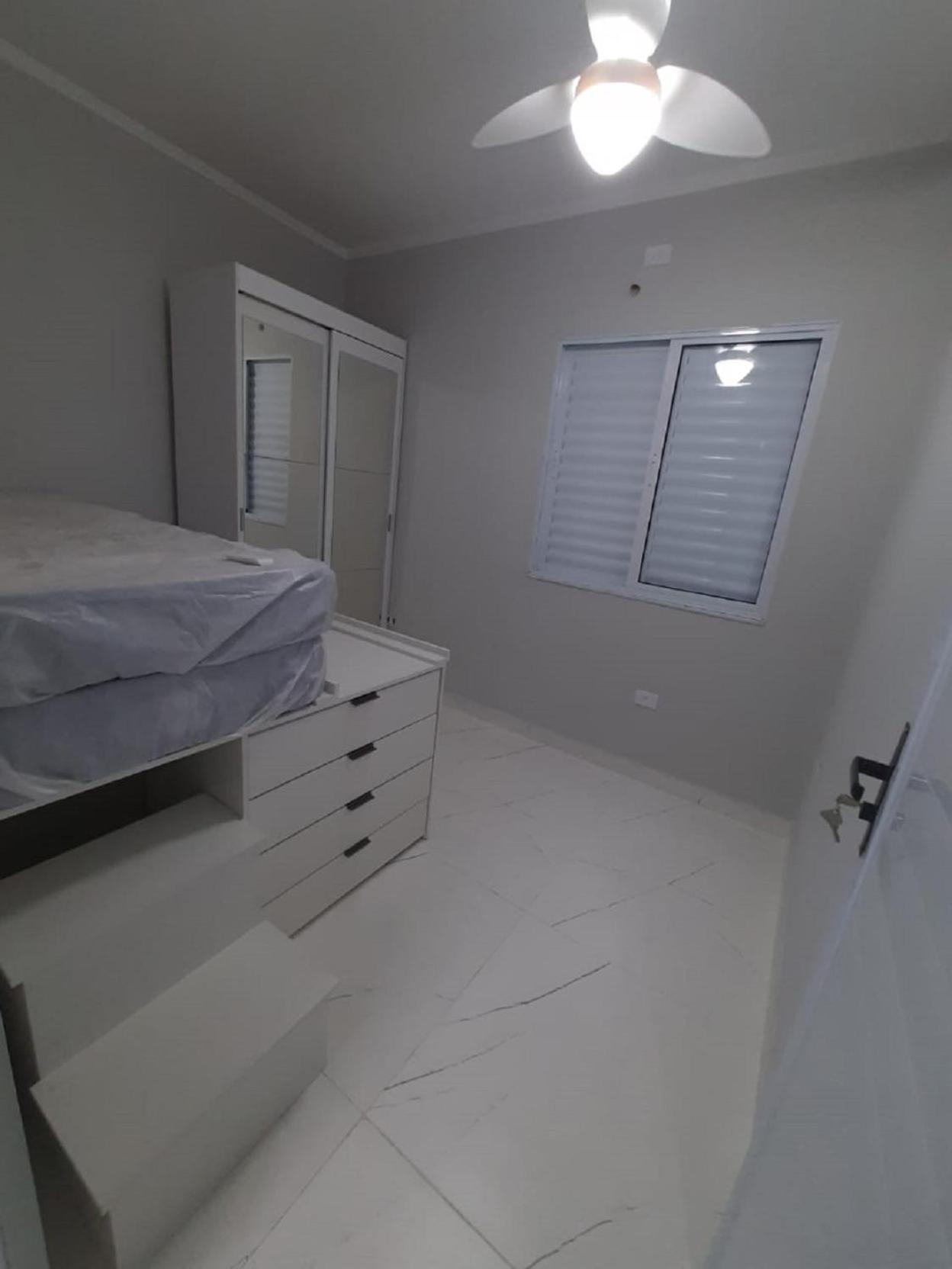 Peruíbe: Casa em Condomínio c/ Piscina Exterior foto